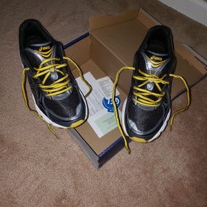 Male Athletic Sneaker